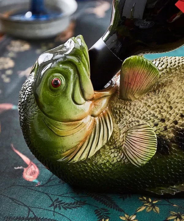 Fashion Joe Browns Drinks Like A Fish Wine Bottle Holder Green
