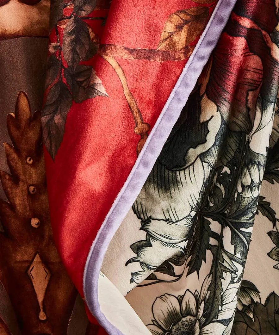 highland_botanicals_rever_3-2.webp Best Joe Browns Highland Botanicals Reversible Throw Cream