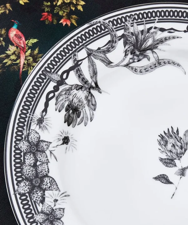 Clearance Joe Browns Magnificent Monochrome Floral Dinner Plates Black / White