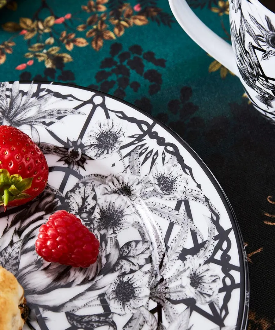 magnificent_monochrome_fl_3-1.webp Fashion Joe Browns Magnificent Monochrome Floral Side Plates Black / White