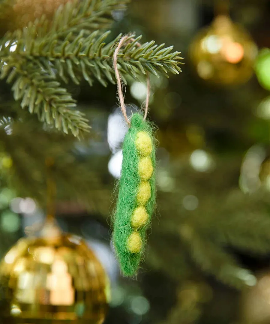 set_of__very_veggie_hangi_3.webp Online Joe Browns Set Of 4 Very Veggie Hanging Christmas Decorations Multi