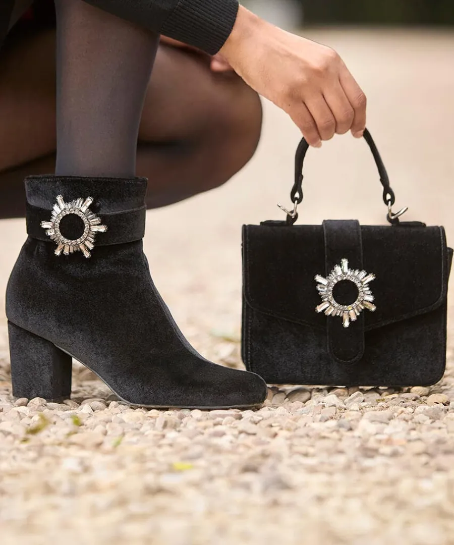 the_night_is_yours_velvet_3.webp Fashion Joe Browns The Night Is Yours Velvet Bag Black