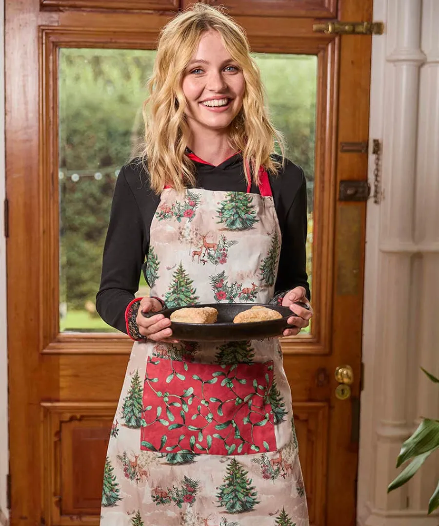 wondrous_woodland_christm_2.webp Discount Joe Browns Wondrous Woodland Christmas Apron Cream